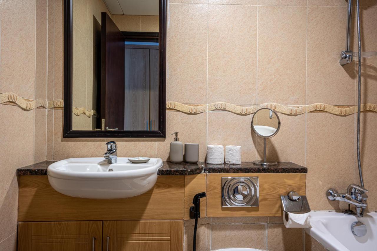 Higuests - Spacious Apartment Close To Dubai Marina Walk Ngoại thất bức ảnh